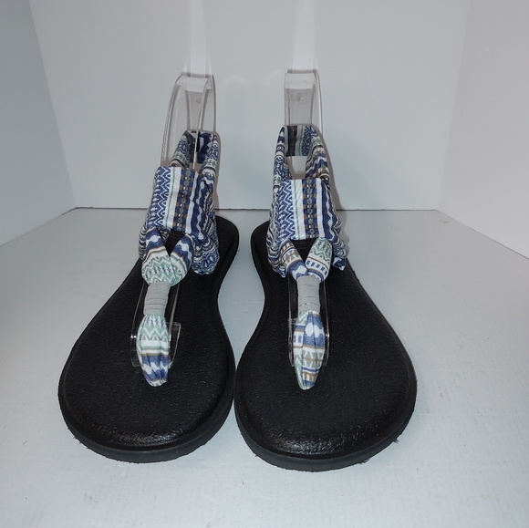 Sanuk Shoes - SANUK Women’s Size 8 Blue Aztec Print Thong Yoga Fabric Slingback Straps Sandals